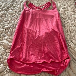 Lululemon open back tank top with built in bra